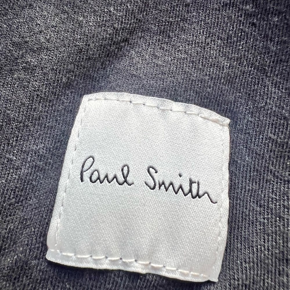 t-shirt - Picture 2 of 2